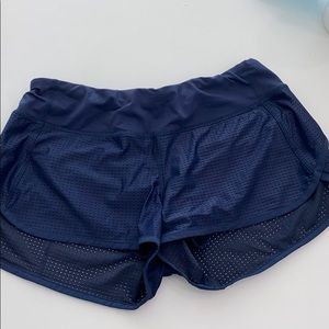 Navy Lululemon Speed Up Short size 6